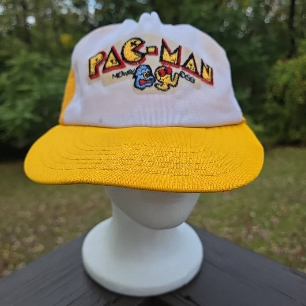 Vintage Pac-Man Hat 1981 Embroidered Patch Yellow Mesh‎ Trucker Snapback